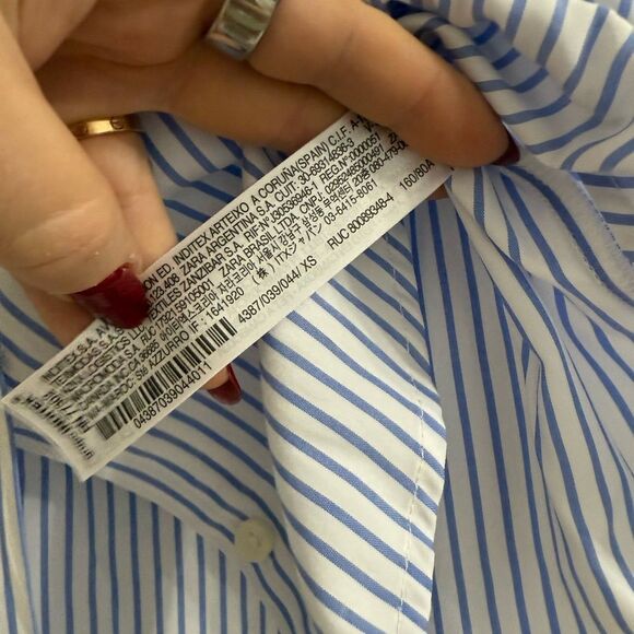 Zara Women's Blue and White Striped Button Down Shirt - Picture 5 of 8